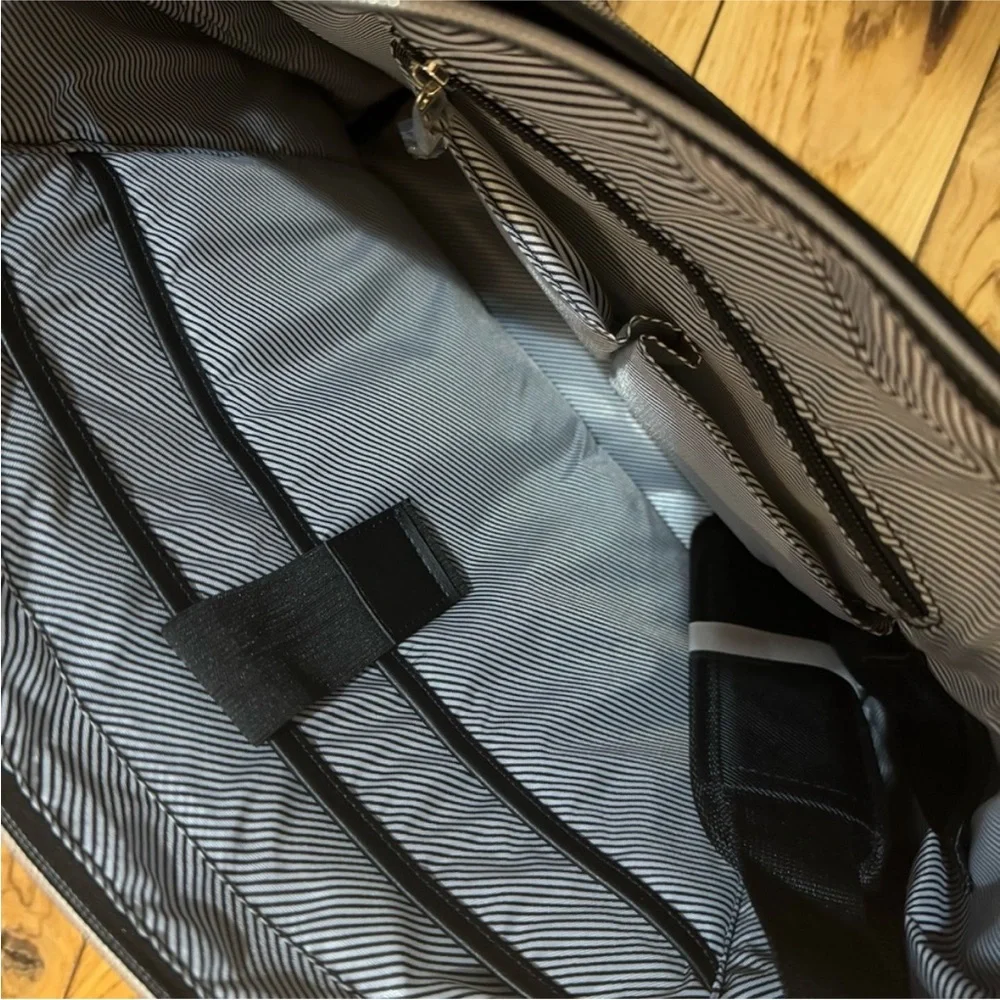 Women's Black Laptop Work Bag - Picture 8 of 9